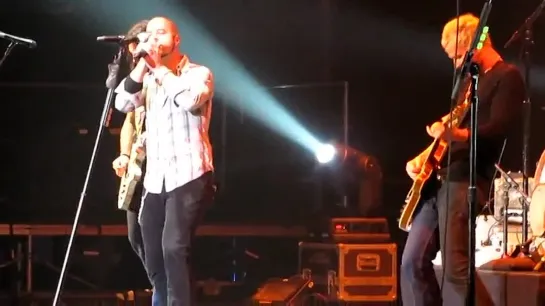 Lifehouse ft. Daughtry - Broken (Live)