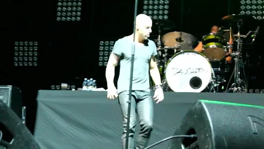 Daughtry - Break The Spell (Live)