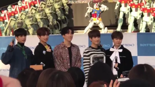 [Фанкам][12.12.17] Boyfriend на релиз-мероприятии, посвященном выпуску японскому синглу в Токио (DiverCity Tokyo Plaza)