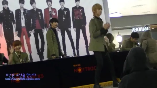 [FANCAM][29.10.11] Boyfriend @ Yeongdeungpo