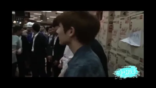 [FANCAM][25.10.11] Boyfriend @ Donmuang Airport