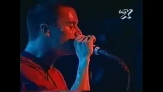 Faith No More - Glory Box (Portishead Cover) (Live)