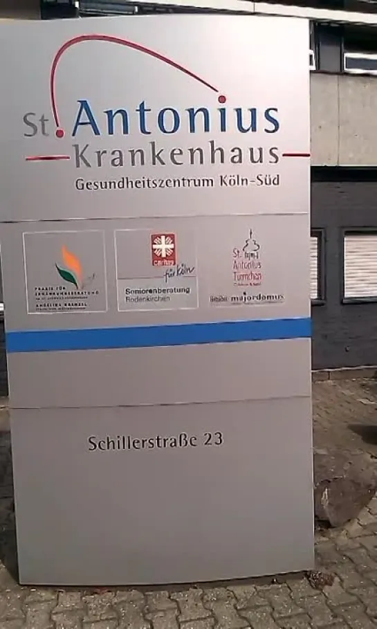 HOSTELS POLIZEI DOCTORS KOLN ALL ATTEMPTED MURDER COLLUDED NAZIS MURDEROUS LGTB KILLERS GERMAN HOSPITAL TRYING KILL NHS OHIP