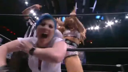 Leva Bates vs Kiah Dream