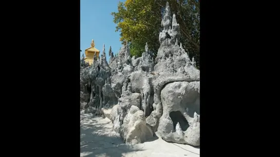 Чианграй. Гордость Чианграя -Wat Rong Khun(Ват Ронг Кхун), или по-простому — Белый Храм