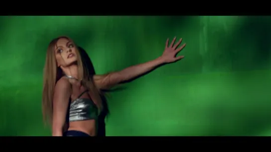 Alexandra Stan & INNA feat. Daddy Yankee - We Wanna