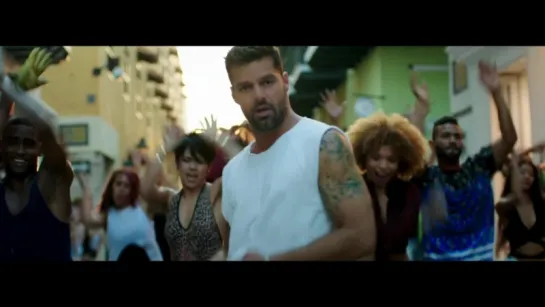 Ricky Martin, Yotuel - La Mordidita