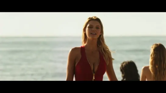 Келли Рорбах (Kelly Rohrbach) в фильме "Спасатели Малибу" (Baywatch, 2017, Сет Гордон) 1080p