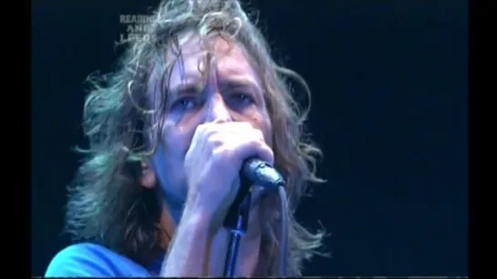 Pearl Jam - Crown of Thorns  ᴴᴰ (Live at Reading 2006) tribute Mother Love Bone