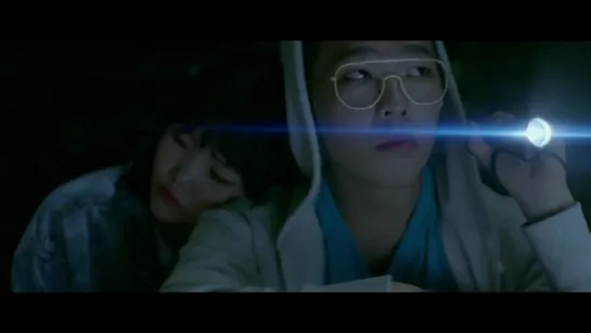 Akdong Musician  (AKMU) - DINOSAUR