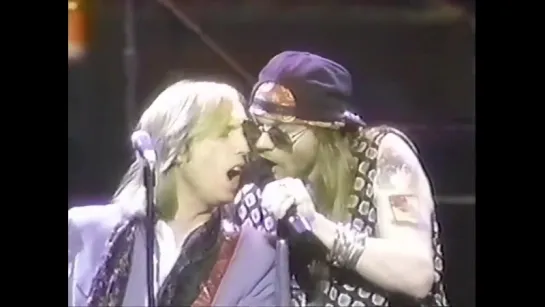 Tom Petty & Axl Rose - Live ᴴᴰ  Free Fallin + Heartbreak Hotel (MTV Video Music Awards)