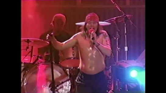 Guns N Roses live at Rock in Rio 2001 ᴴᴰ [with Robin Finck (NIN) & Buckethead]