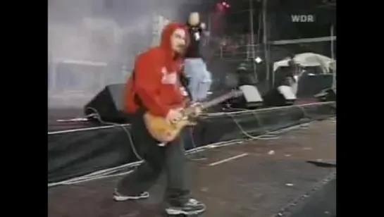 High Voltage (Live RAR 2001)