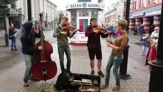 Девушка супер спела песню "Такого, как Путин"