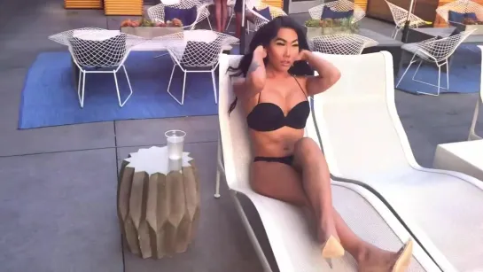 UPBRA SWIM _ THE BEST PUSHUP BIKINI✨ _ GIA GUNN