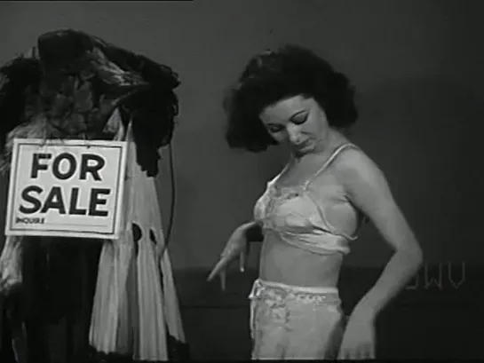 They Wear No Clothes (1956)