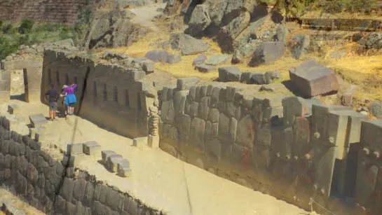 Мегалиты Ольянтайтамбо_Megaliths Of Ollantaytambo