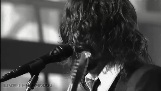 Foo Fighters - Miss The Misery (Live on Letterman)