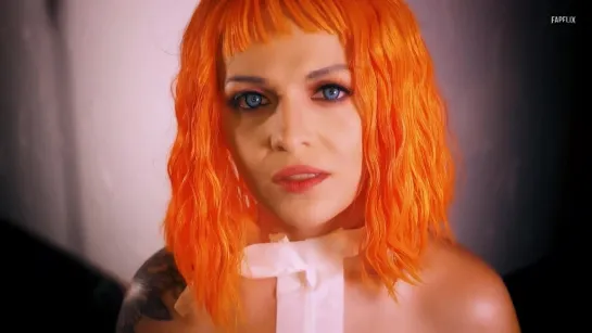 ASMR Shanny - Leeloo Cosplay (Patreon)