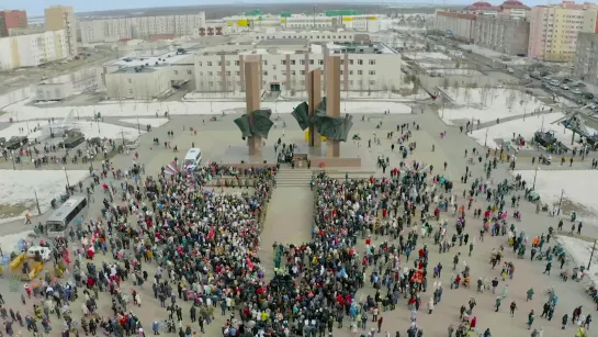 Бессмертный полк 2019 г. Новый Уренгой  - 5fotok - Аэросъемка