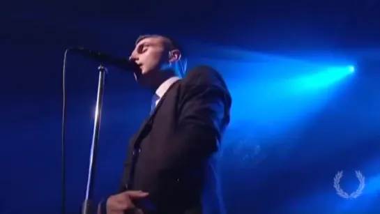 Hurts – Wonderful Life (Dot to Dot Festival) 29.05.2011