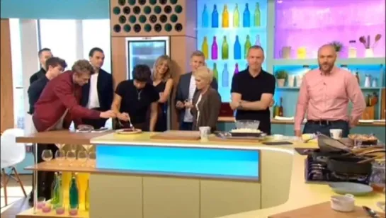 Hurts at Sunday Brunch 04.10.2015 - 5