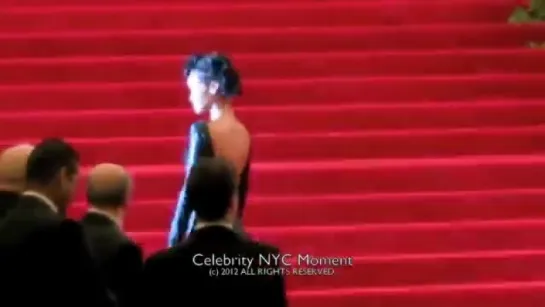 Ковровая дорожка «Met Gala» в Нью-Йорке (7 мая 2012)