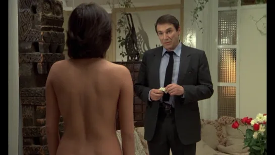 Elisabeth Margoni Nude, Dany Kogan (nn) - Le Professionnel (FR 1981) 1080p