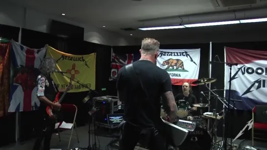 Metallica: Tuning Room (London, England Night #2 - 2017)