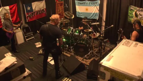 Metallica rehearses Spit Out The Bone