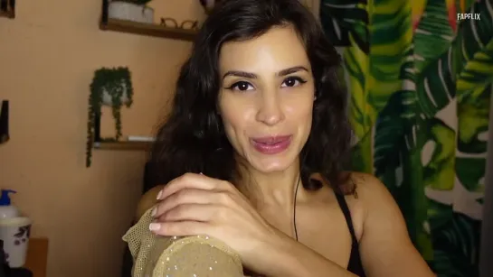 Irma La Dulce ASMR - Unboxing Gifts From My Sexy Wishlist (Fanhouse)