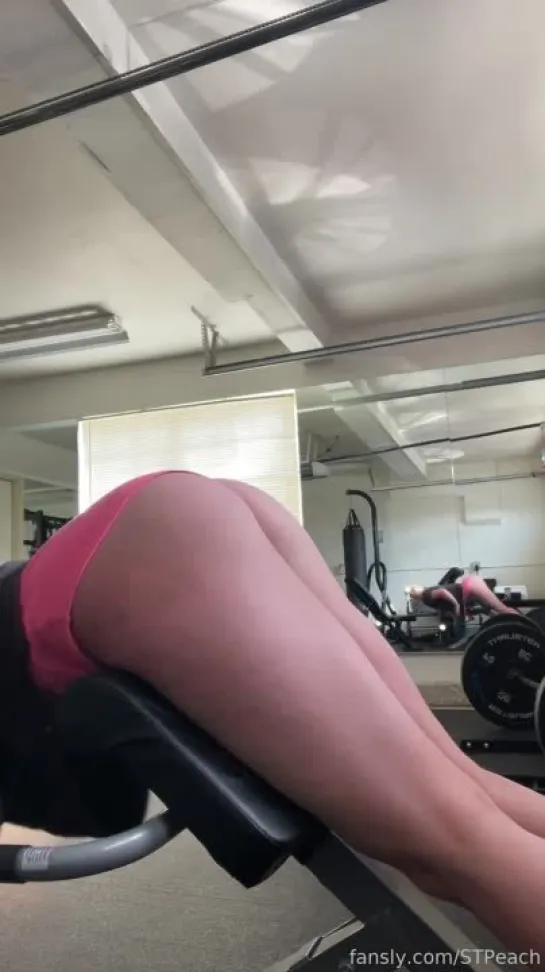 STPeach Ass Workout Twerk Fansly Video Leaked - influencersgonewild (1) [stpeach-ass-workout-twerk-fansly-video-leaked-1]