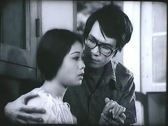 The Town within Reach / Thị xã trong tầm tay (1983) dir. Dang Nhat Minh