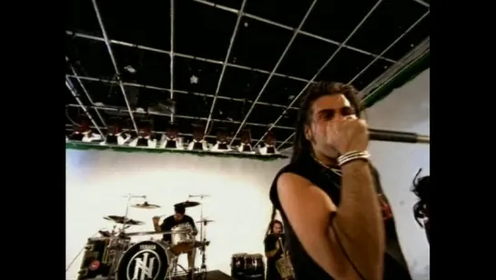 Ill Nino - This Is War