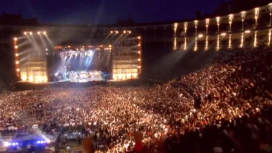 AC-DC - Back In Black [Live At Plaza De Toros De Las Ventas, Madrid]