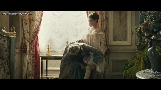 Lea Seydoux - Les adieux à la reine (2012)