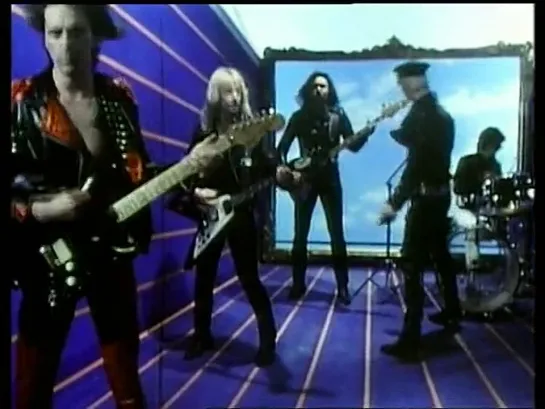 Judas Priest - Dont Go - http://vk.com/rokoboz (456)