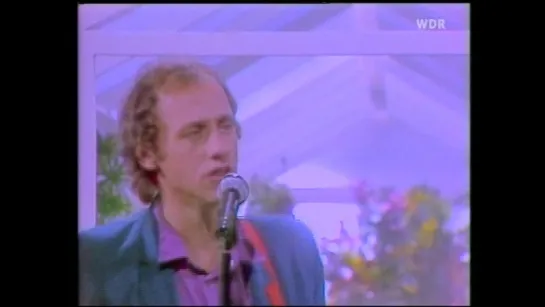 Dire Straits - Industrial Disease [tv show 1982]