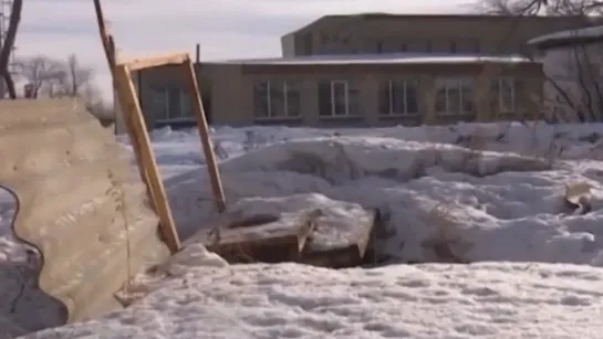 В деревне туалет украли на дрова.