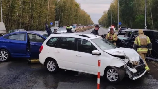 Пластиковый отбойник не спас от жуткого дтп