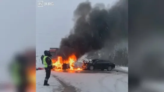 Лихач сжёг свою девятку