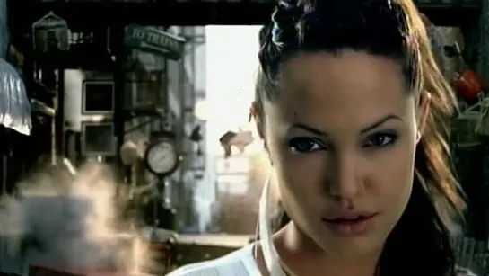 Korn - I Did My Time (Angelina Jolie as Tomb Rider)