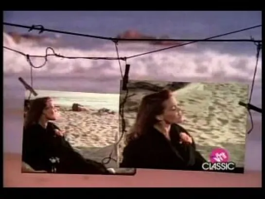 Belinda Carlisle-Circle in the sand