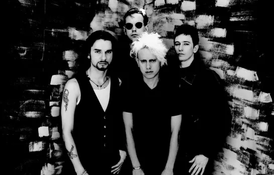 Depeche Mode - I Feel You   ᴴᴰ  (Official Video) 1993 Anton Corbijn