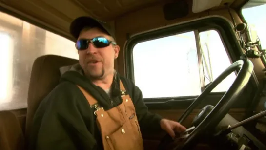 Ледовый путь дальнобойщиков 2 сезон 13 серия из 14 / Ice Road Truckers (2008) HD 720p