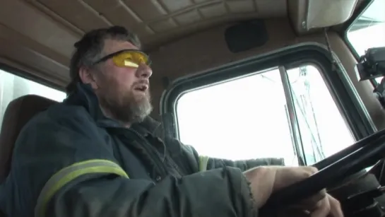 Ледовый путь дальнобойщиков 2 сезон 3 серия из 14 / Ice Road Truckers (2008) HD 720p