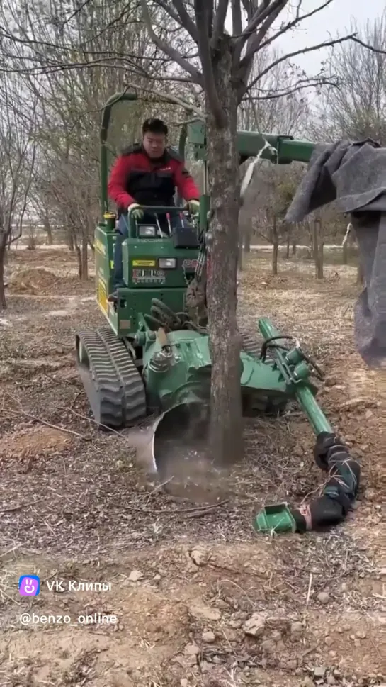 Видео от Союз Лесозаготовителей. Харвестеры и Форвардеры.