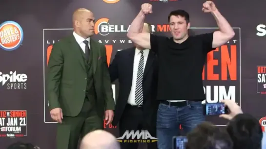 Стердаун Bellator 170: Соннен против Ортиса