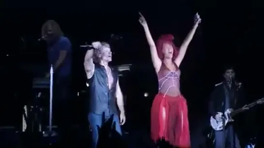 Bon Jovi feat Rihanna - Living on a prayer