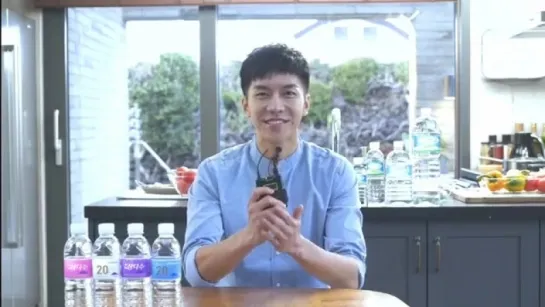 Lee Seung Gi Congratulates Jeju Samdasoo on 20th Anniversary